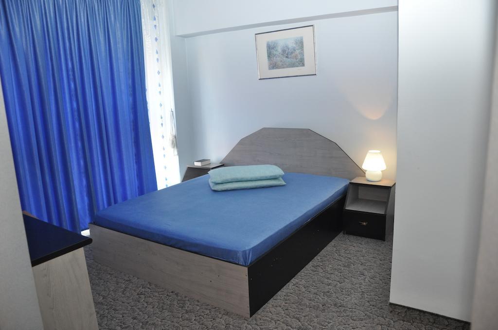 Hotel Valahia Targoviste Rum bild